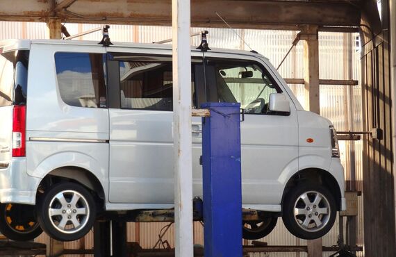 豊富なノウハウを活かして愛車の整備に関するご相談にも対応します | 岡山で車の整備のことならWAオート